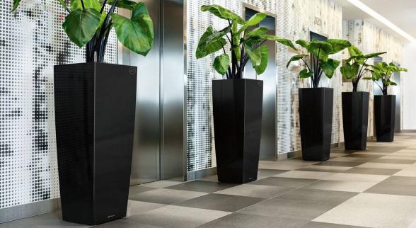 ساخت بهترین گلدان پلاستیکی لابی ارتفاع بلند